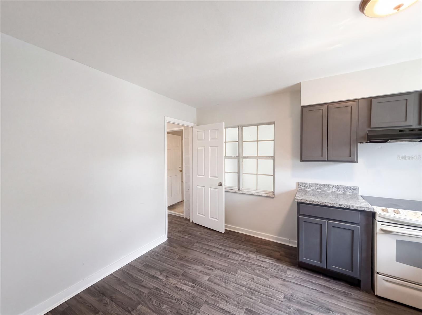 CAREFREE COVE - Residential