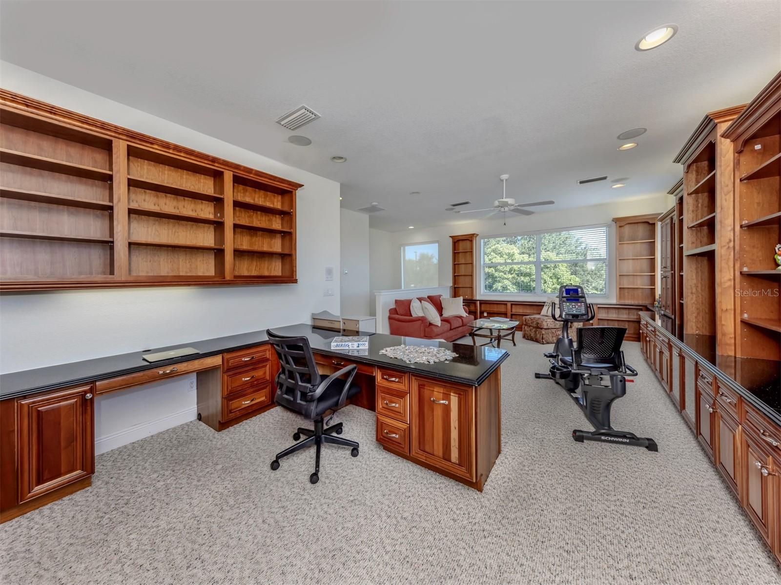 VENETIAN GOLF & RIVER CLUB PHA - Residential