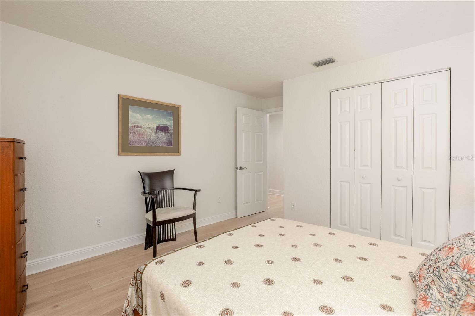 ISLAND TWNHMS TREASURE ISLAND - Residential