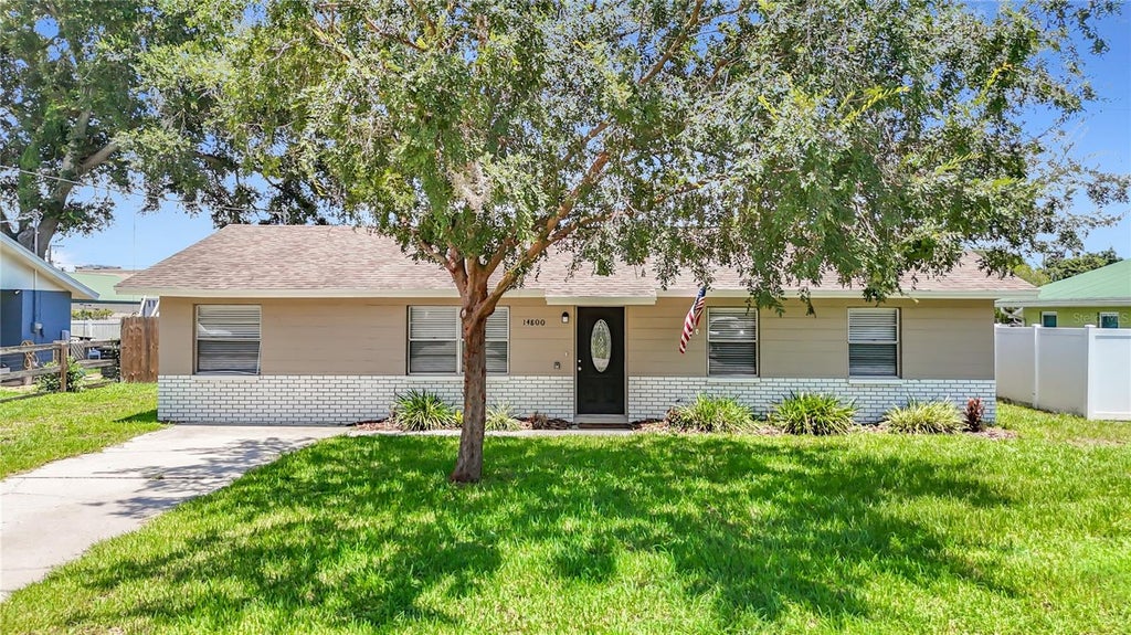 Photo of 14800 11th Street, Dade City, FL 33523 (MLS # TB8527343)