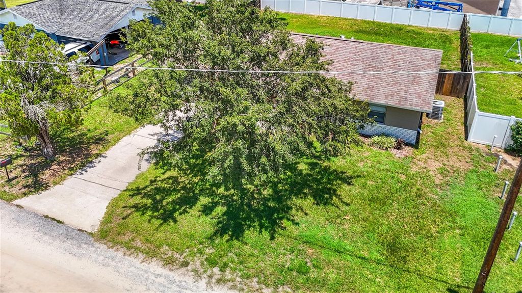 Photo of 14800 11th Street, Dade City, FL 33523 (MLS # TB8527343)