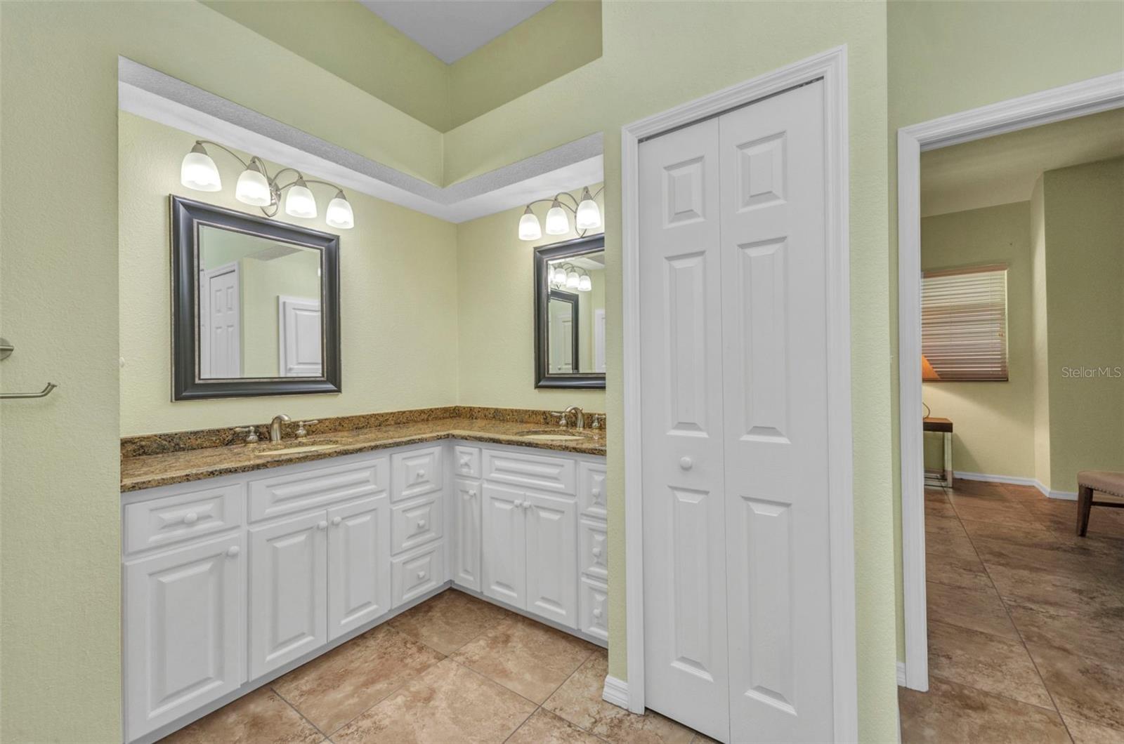 KINGS XING - Residential