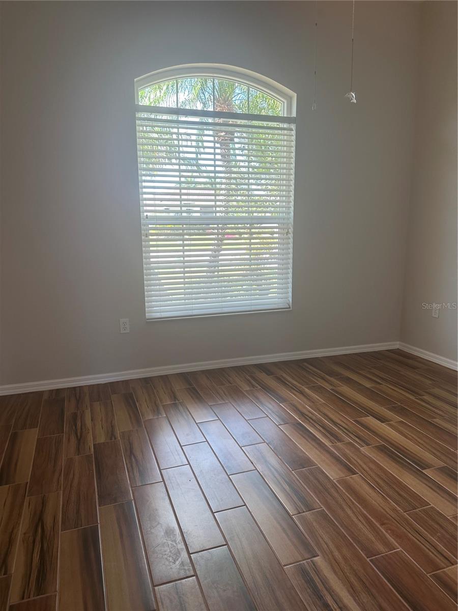 KINGS XING - Residential