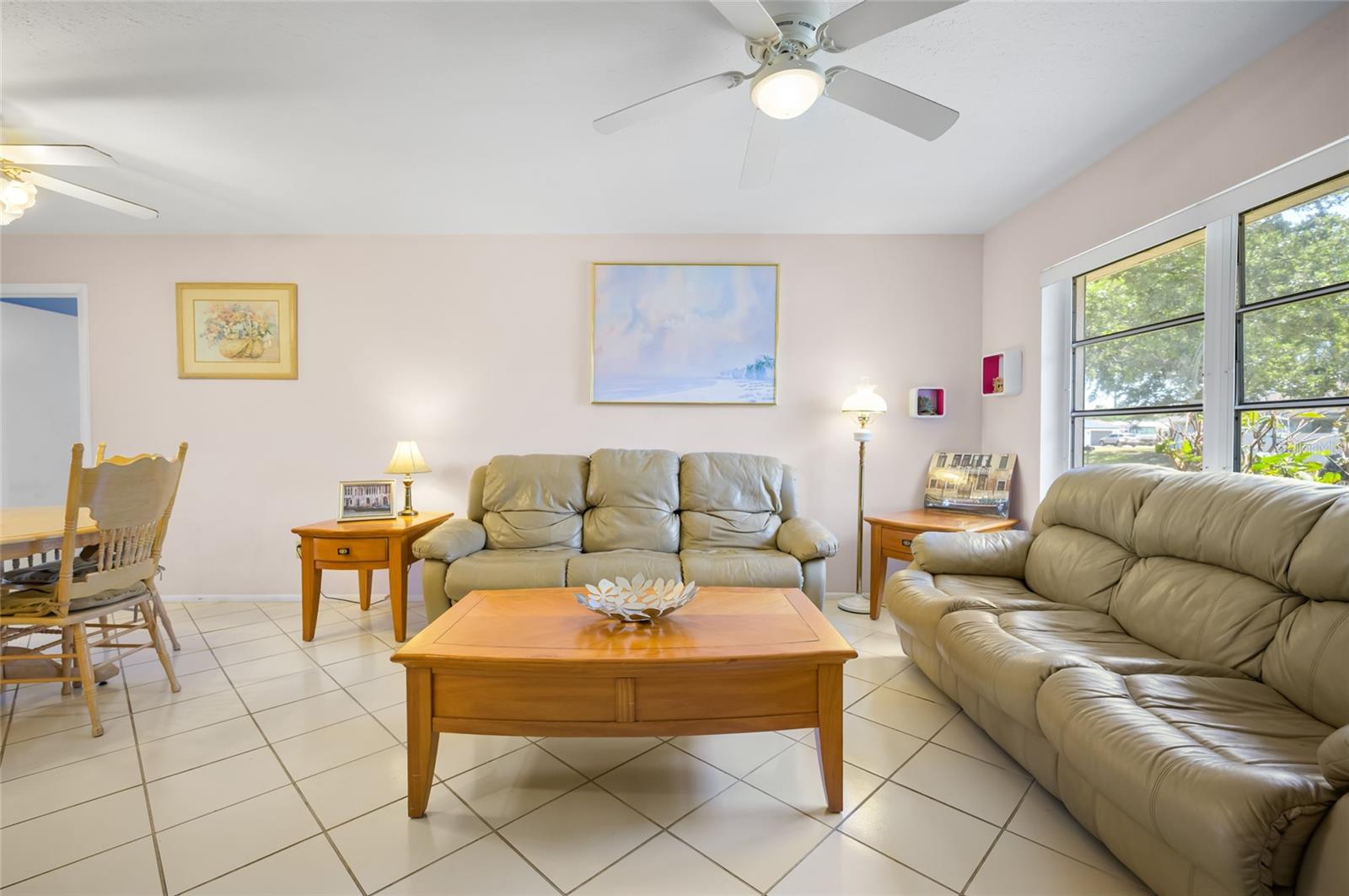 3189 SIESTA DRIVE