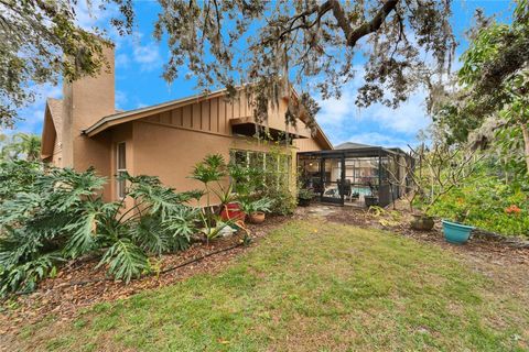 A home in PLANT CITY