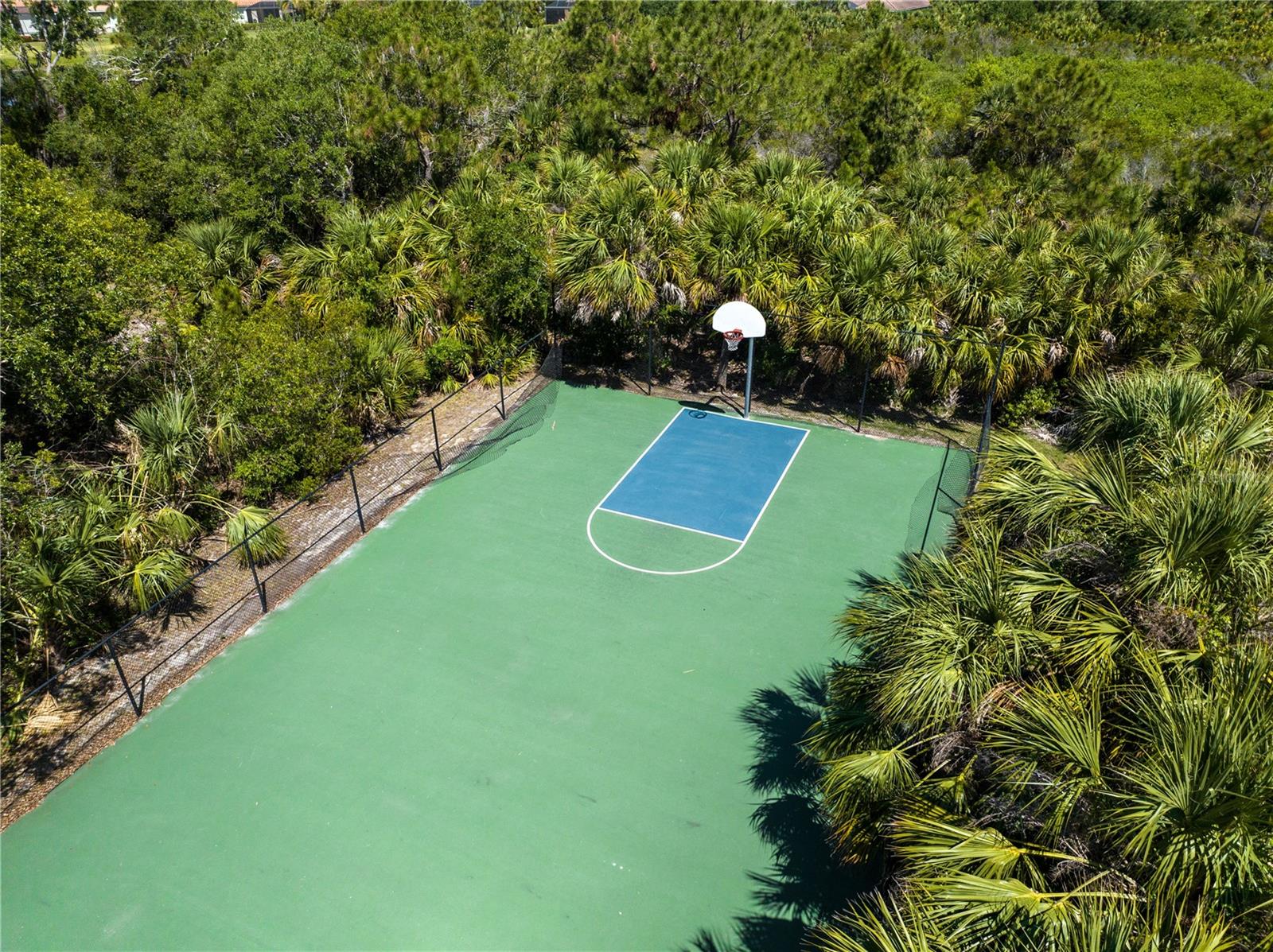 GRAND PALM - Residential Lease
