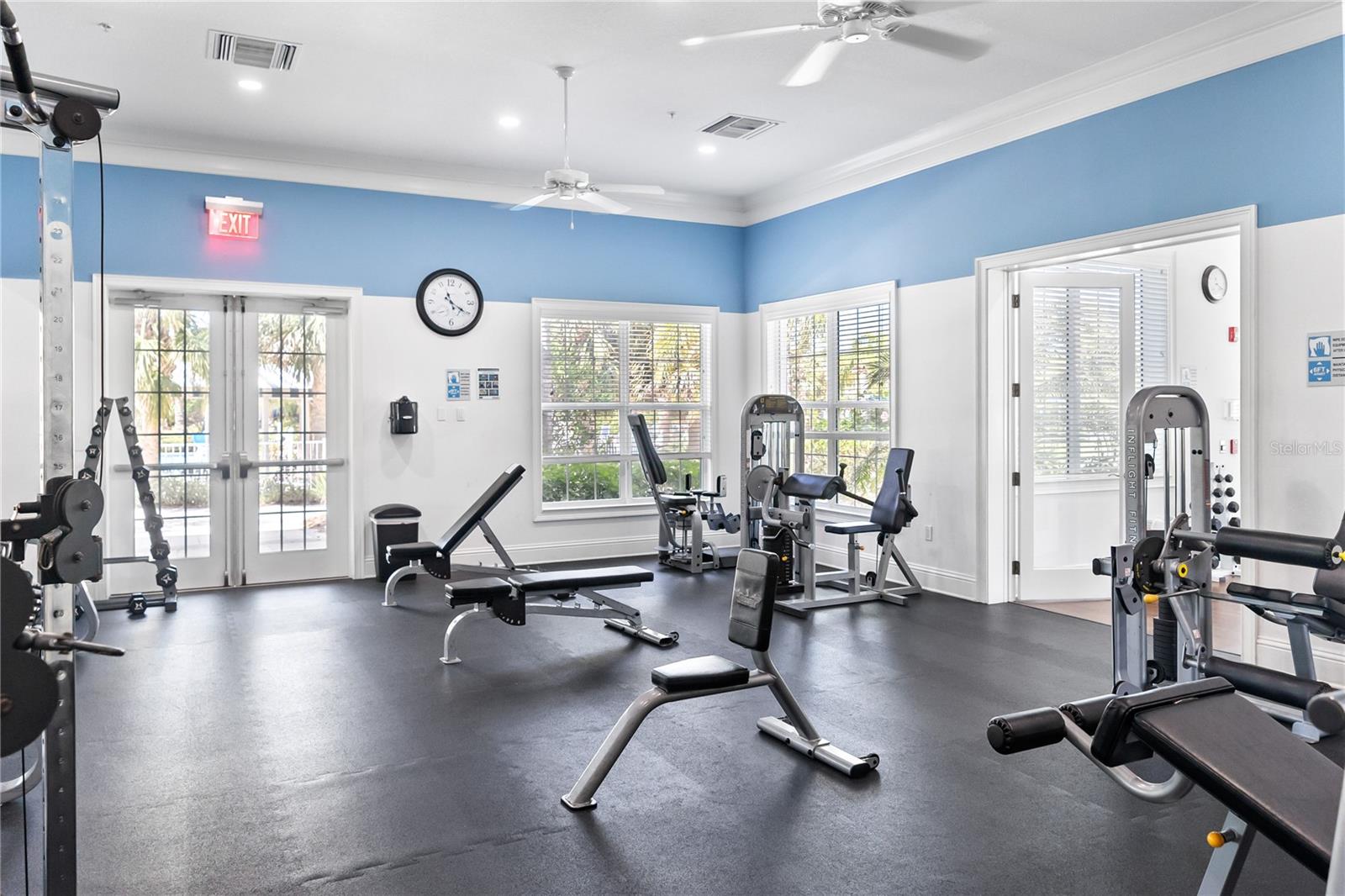 GRAND PALM - Residential Lease