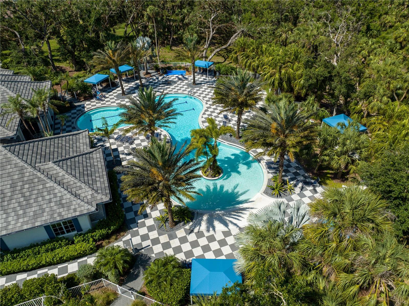 GRAND PALM - Residential Lease