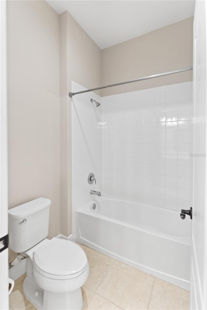 GRAND PALM - Residential Lease