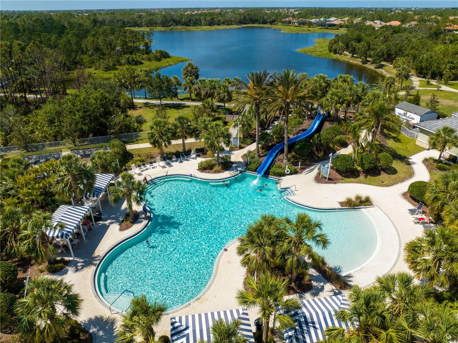 GRAND PALM - Residential Lease