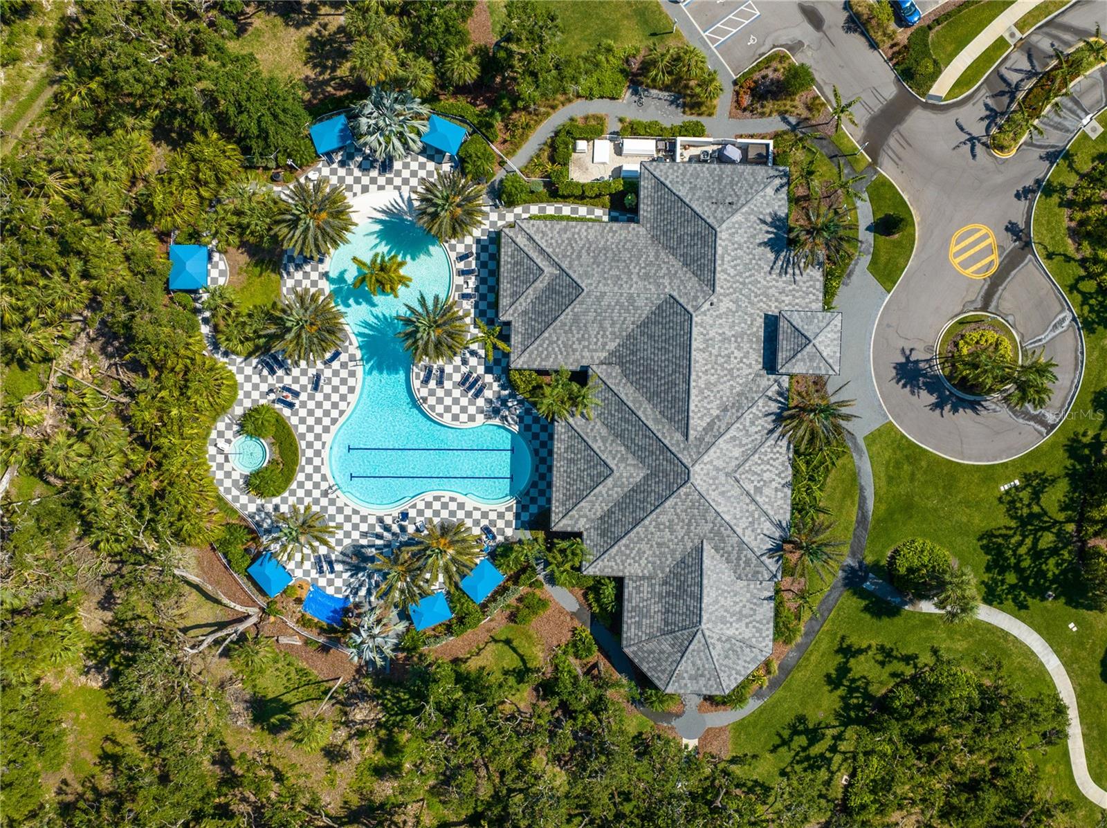 GRAND PALM - Residential Lease