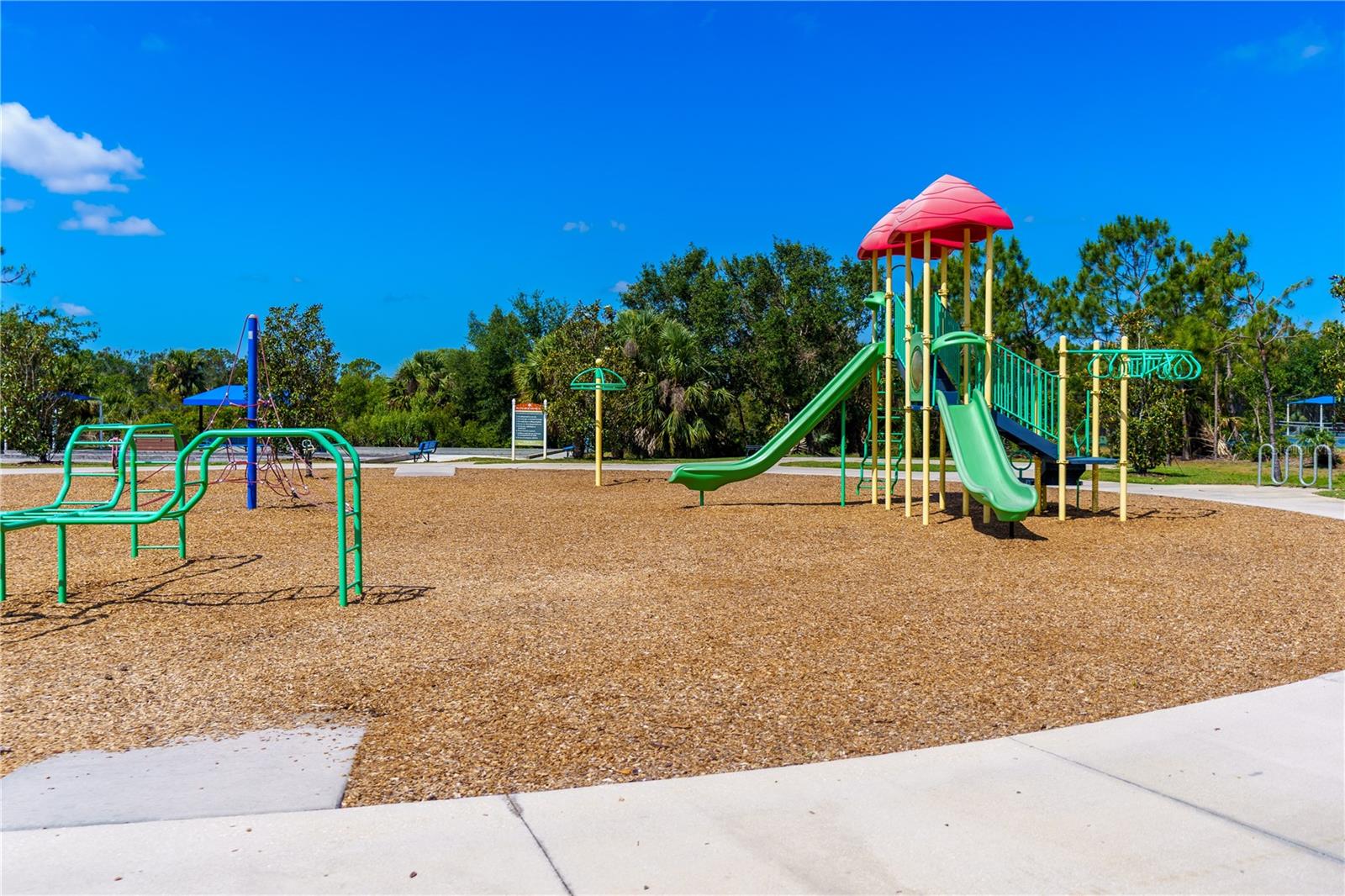 GRAND PALM - Residential Lease