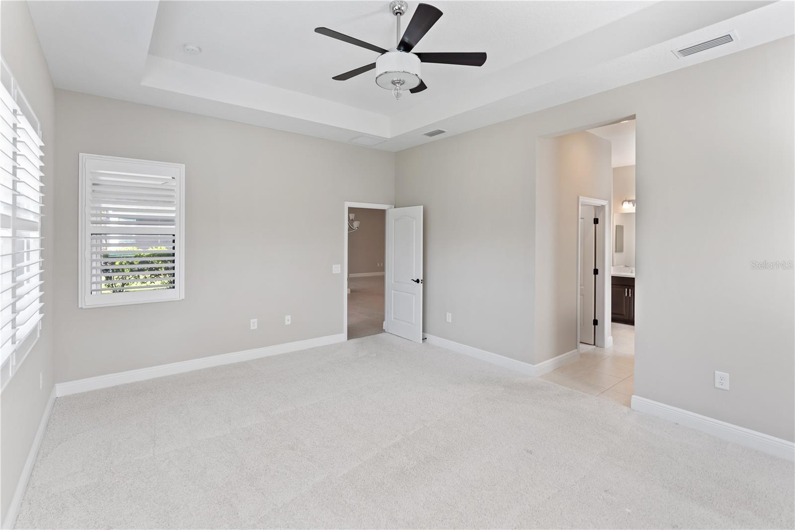 GRAND PALM - Residential Lease