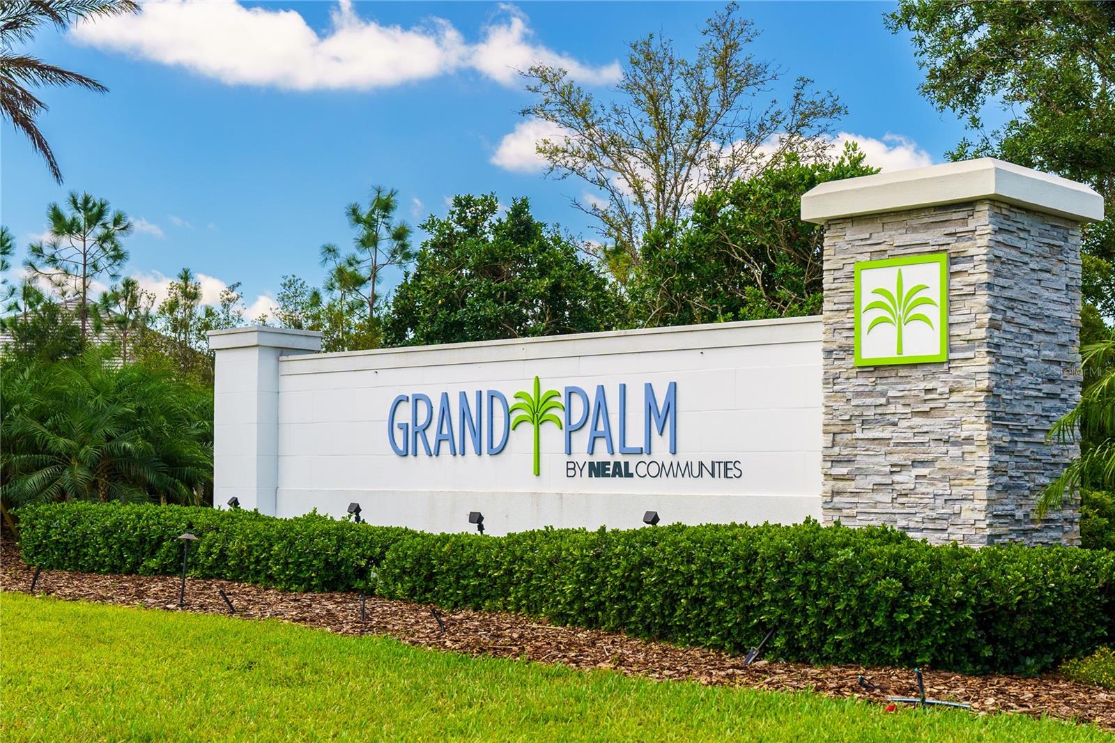 GRAND PALM - Residential Lease
