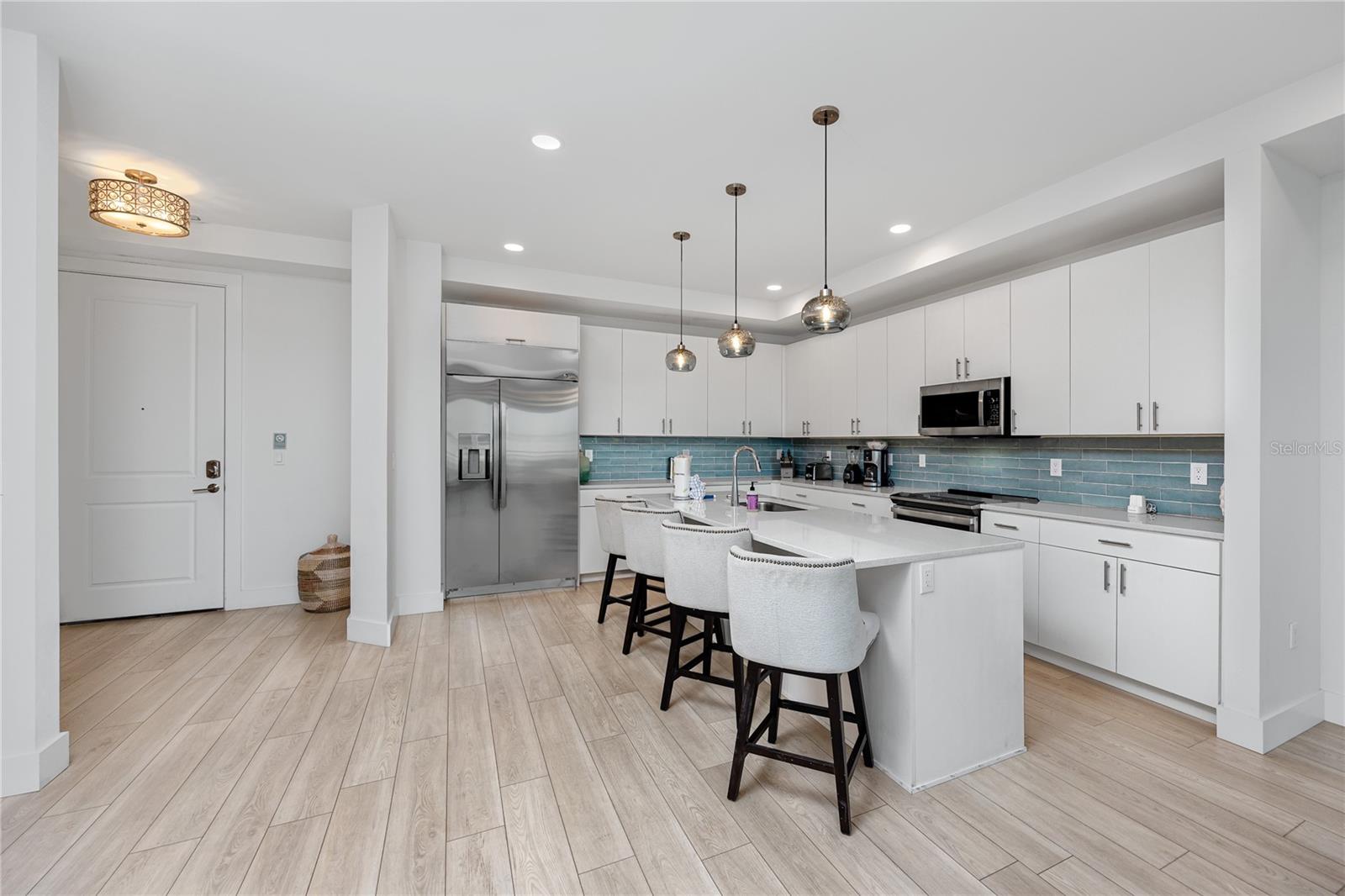 HARBOR AT TOWN CENTER CONDO - Residential