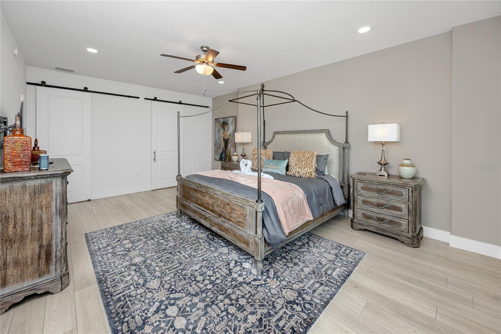 HARBOR AT TOWN CENTER CONDO - Residential