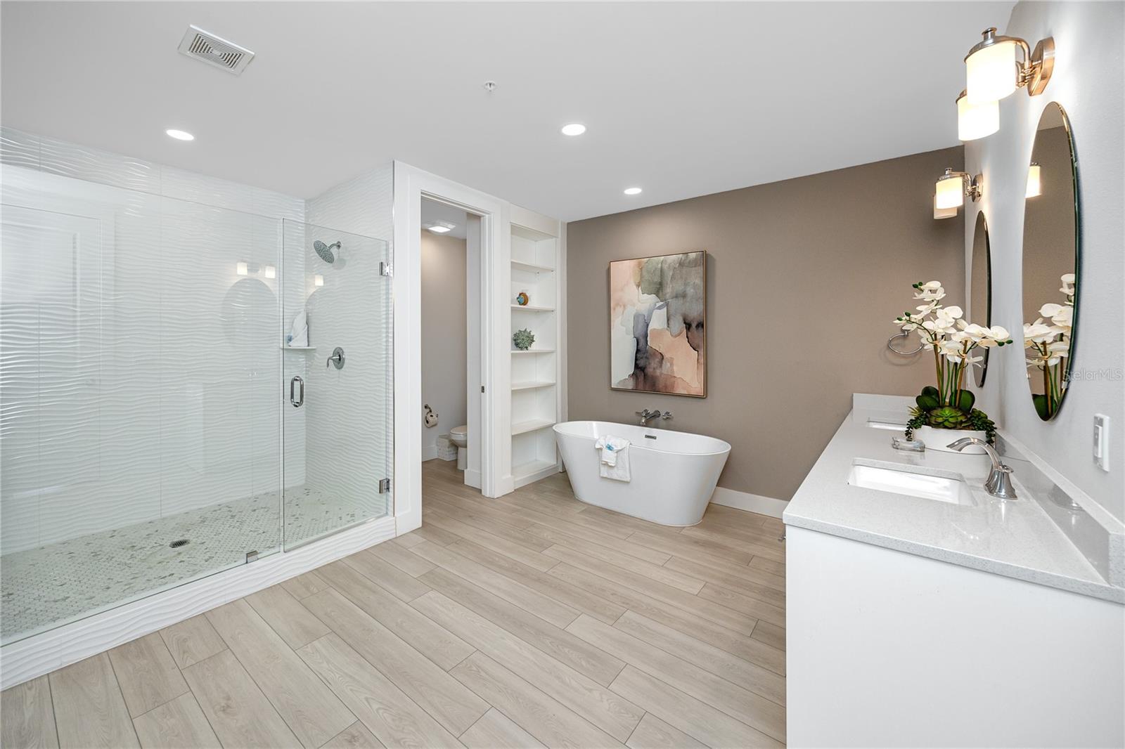 HARBOR AT TOWN CENTER CONDO - Residential