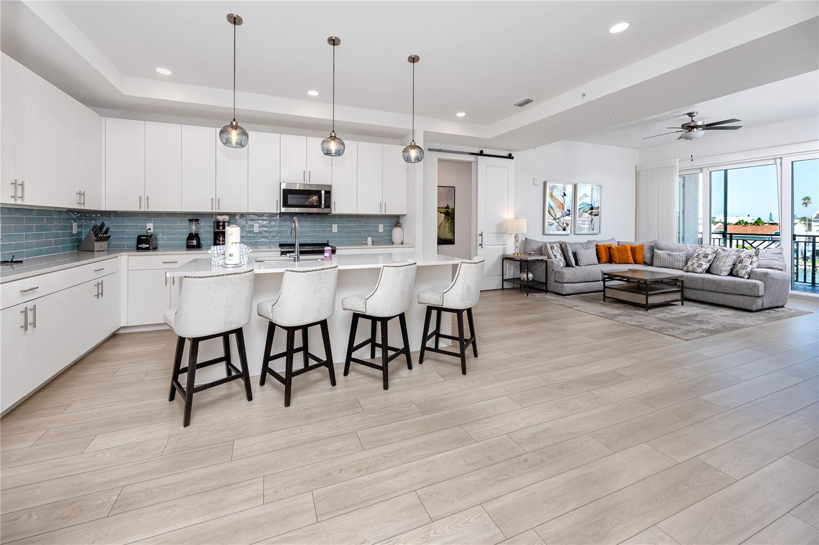 HARBOR AT TOWN CENTER CONDO - Residential