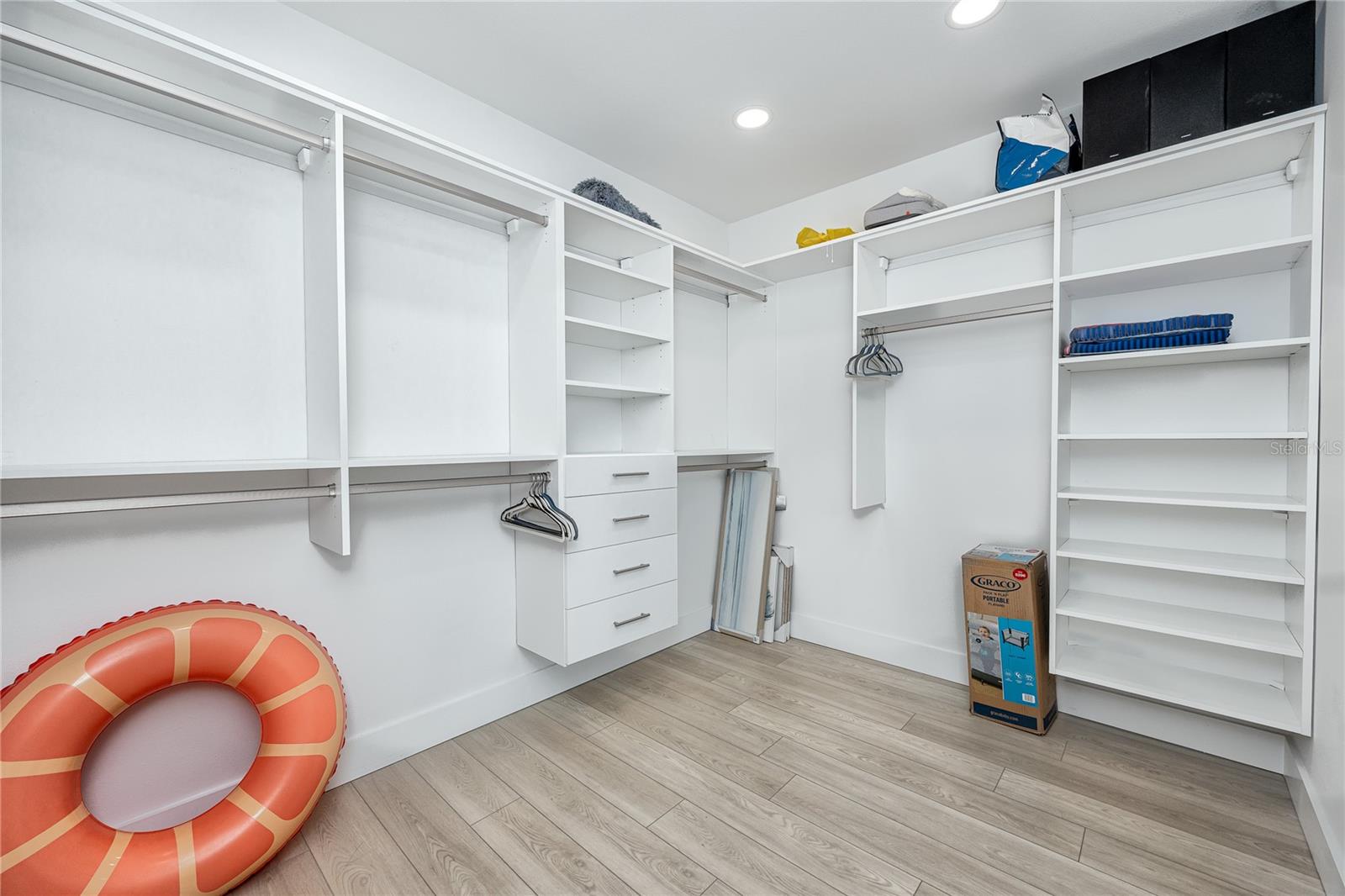 HARBOR AT TOWN CENTER CONDO - Residential
