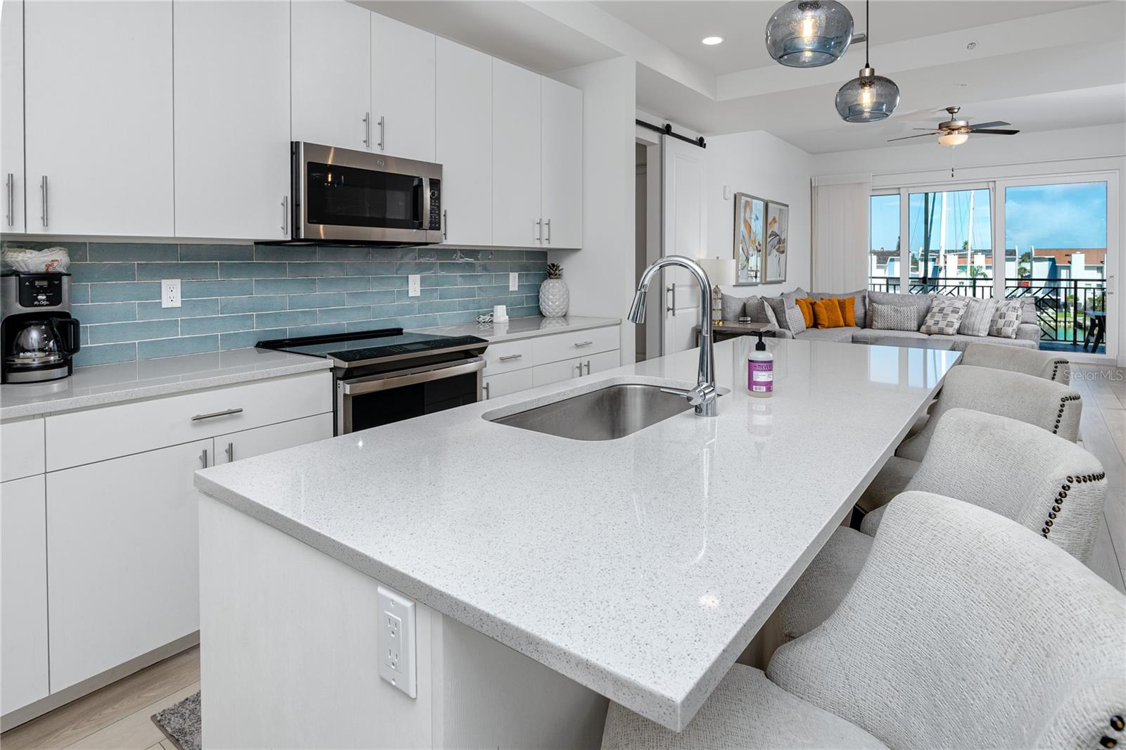 HARBOR AT TOWN CENTER CONDO - Residential