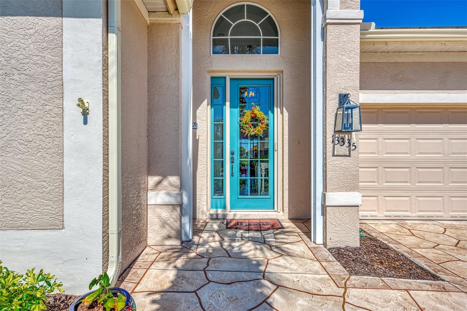 13335 GOLF POINTE DRIVE