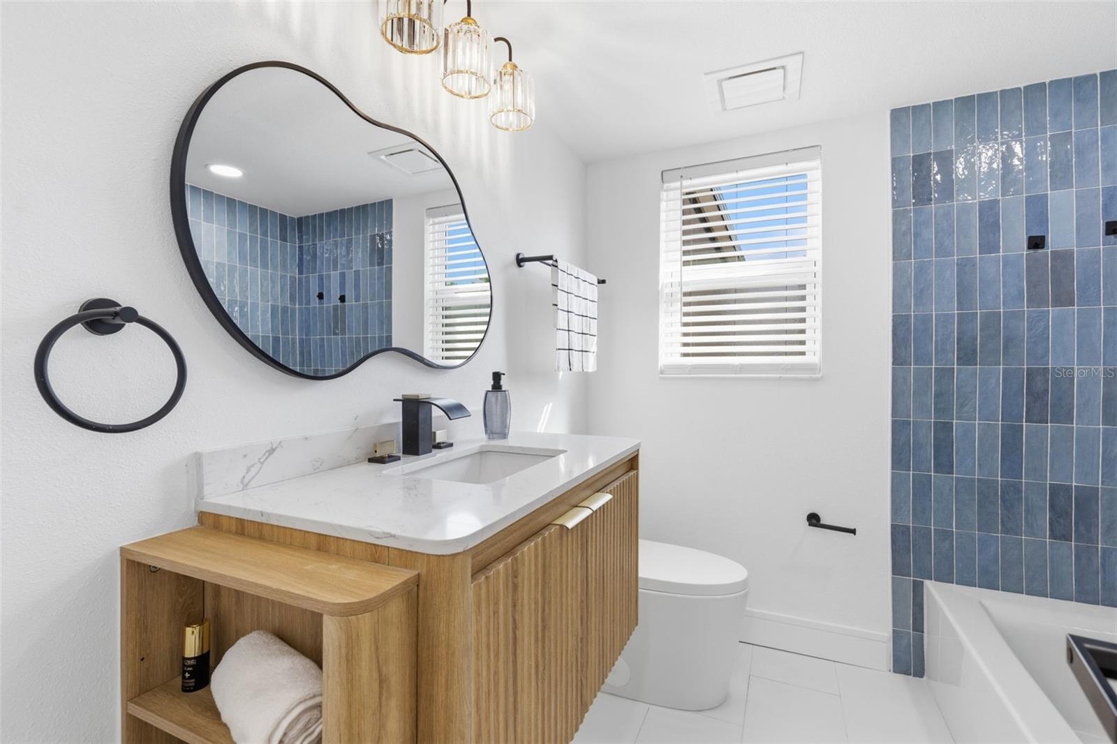 CARROLL CITY CENTER - Residential