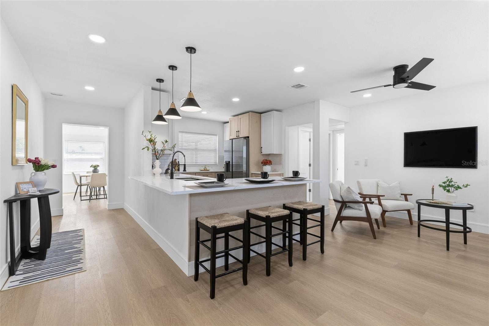 2116 W SEWAHA STREET