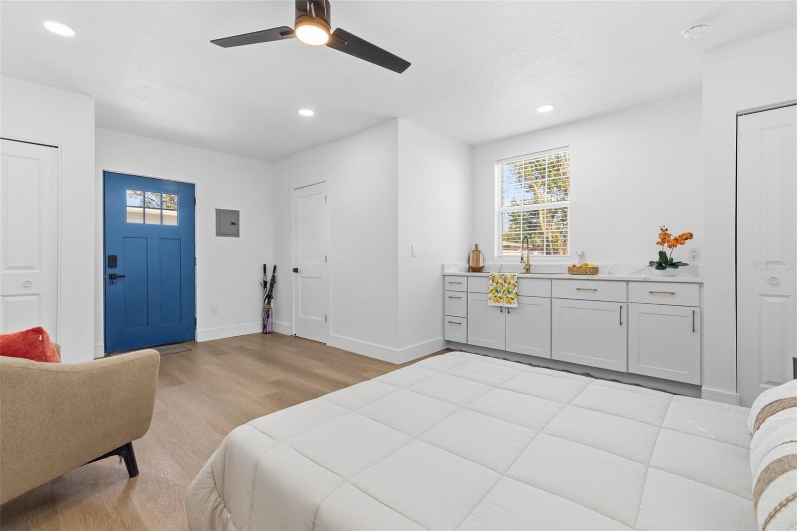 CARROLL CITY CENTER - Residential