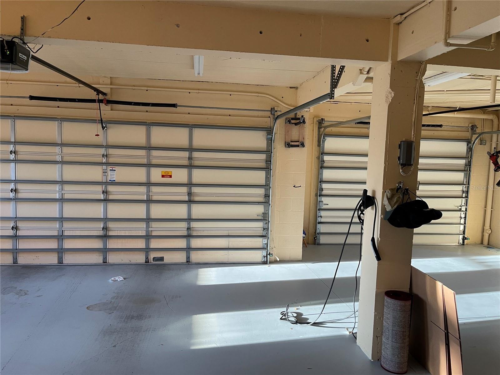 BAYWOOD PARK - Residential