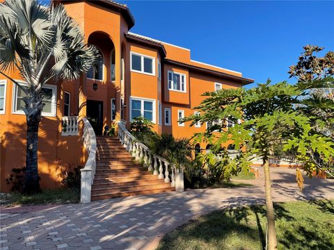 Photo of 9017 Baywood Park Drive, Seminole, FL 33777 (MLS # TB8472996)