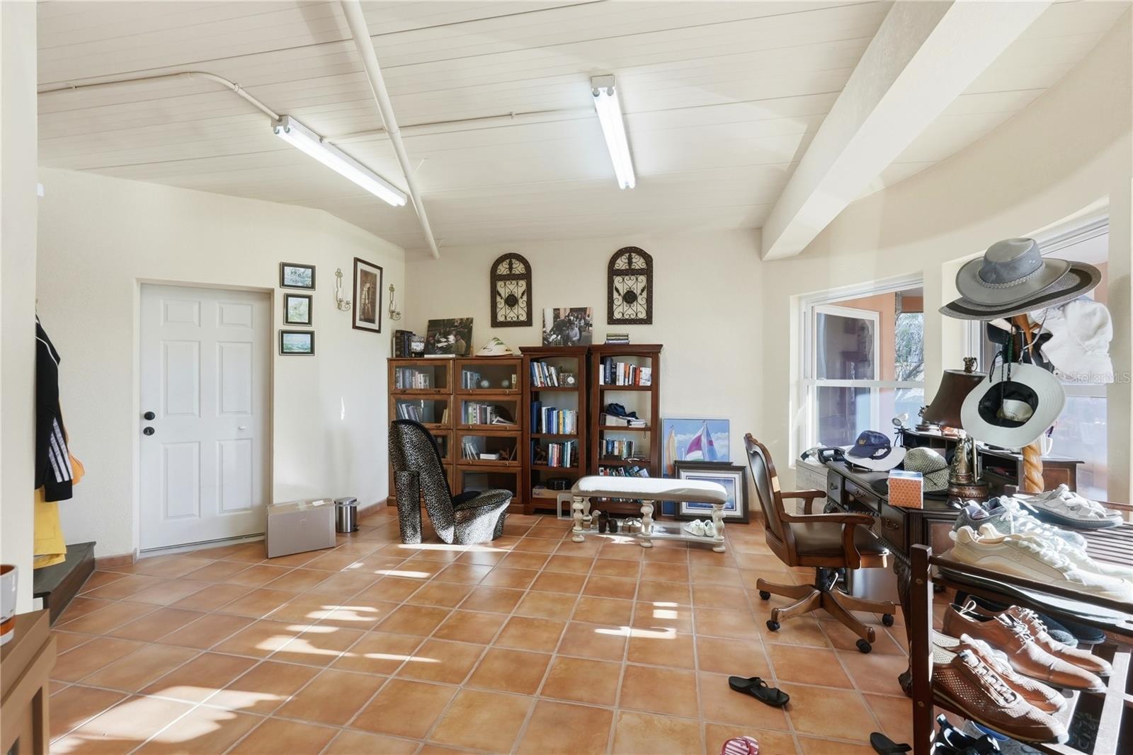 BAYWOOD PARK - Residential