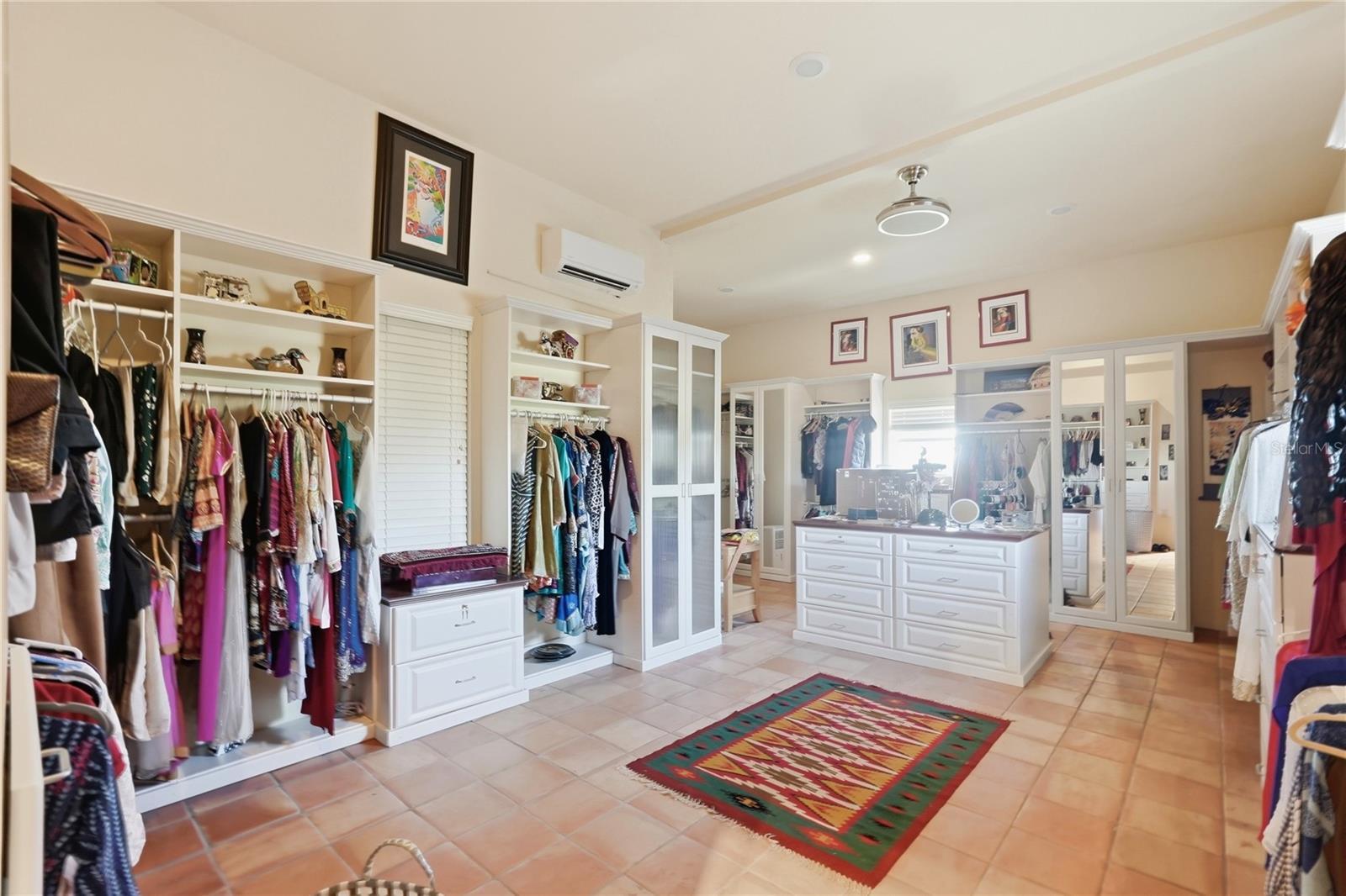 BAYWOOD PARK - Residential