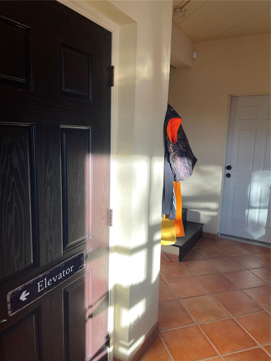 BAYWOOD PARK - Residential