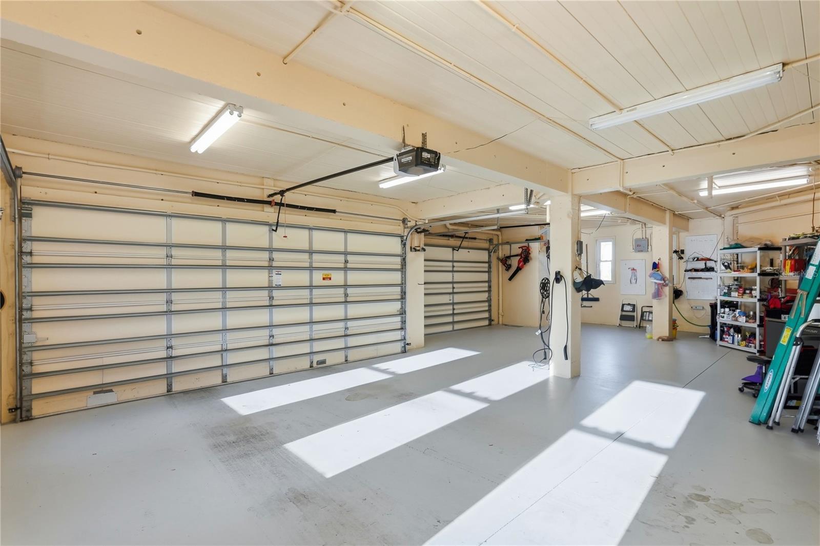 BAYWOOD PARK - Residential