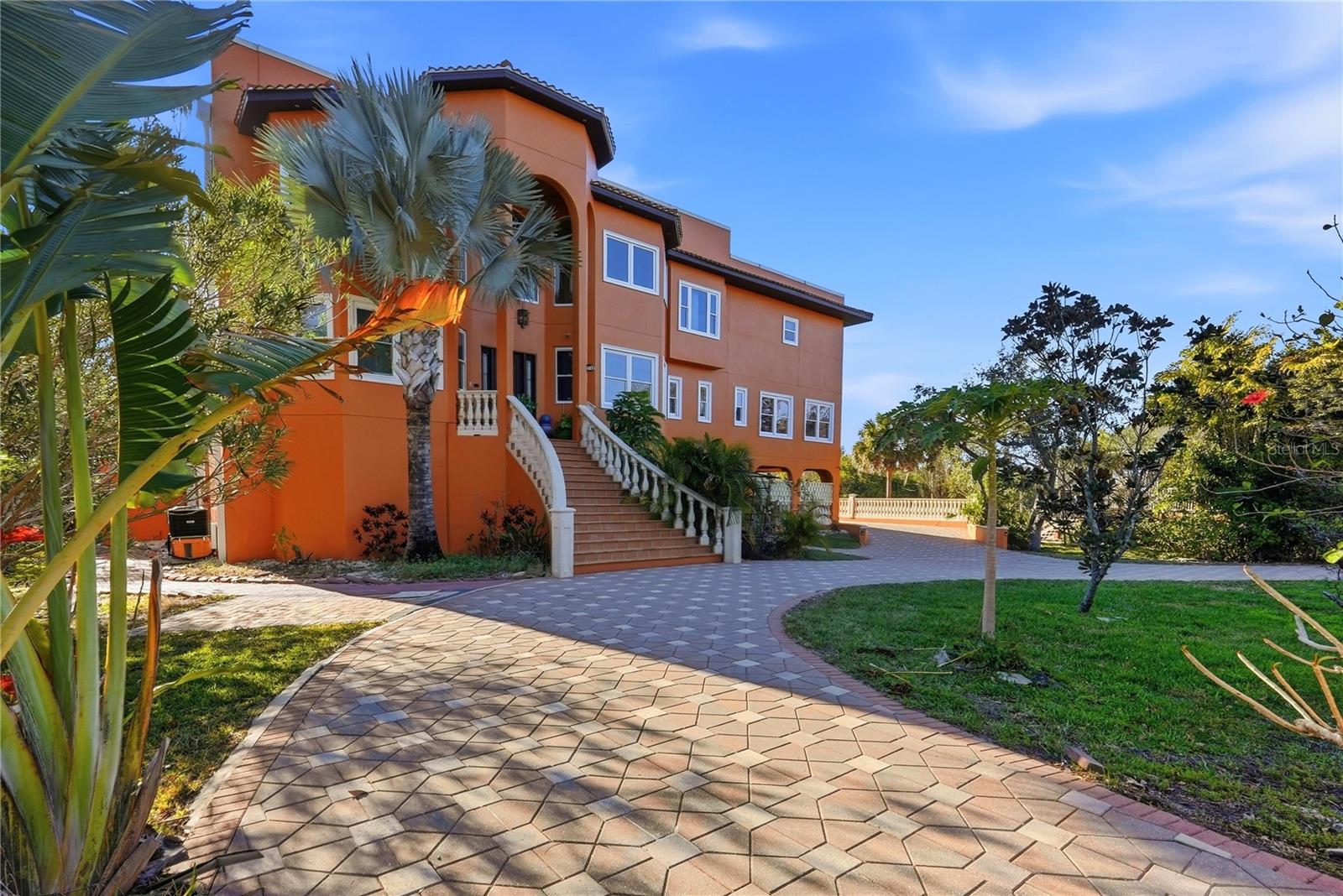 9017 BAYWOOD PARK DRIVE