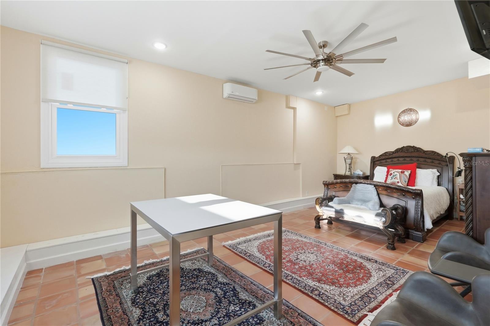 BAYWOOD PARK - Residential