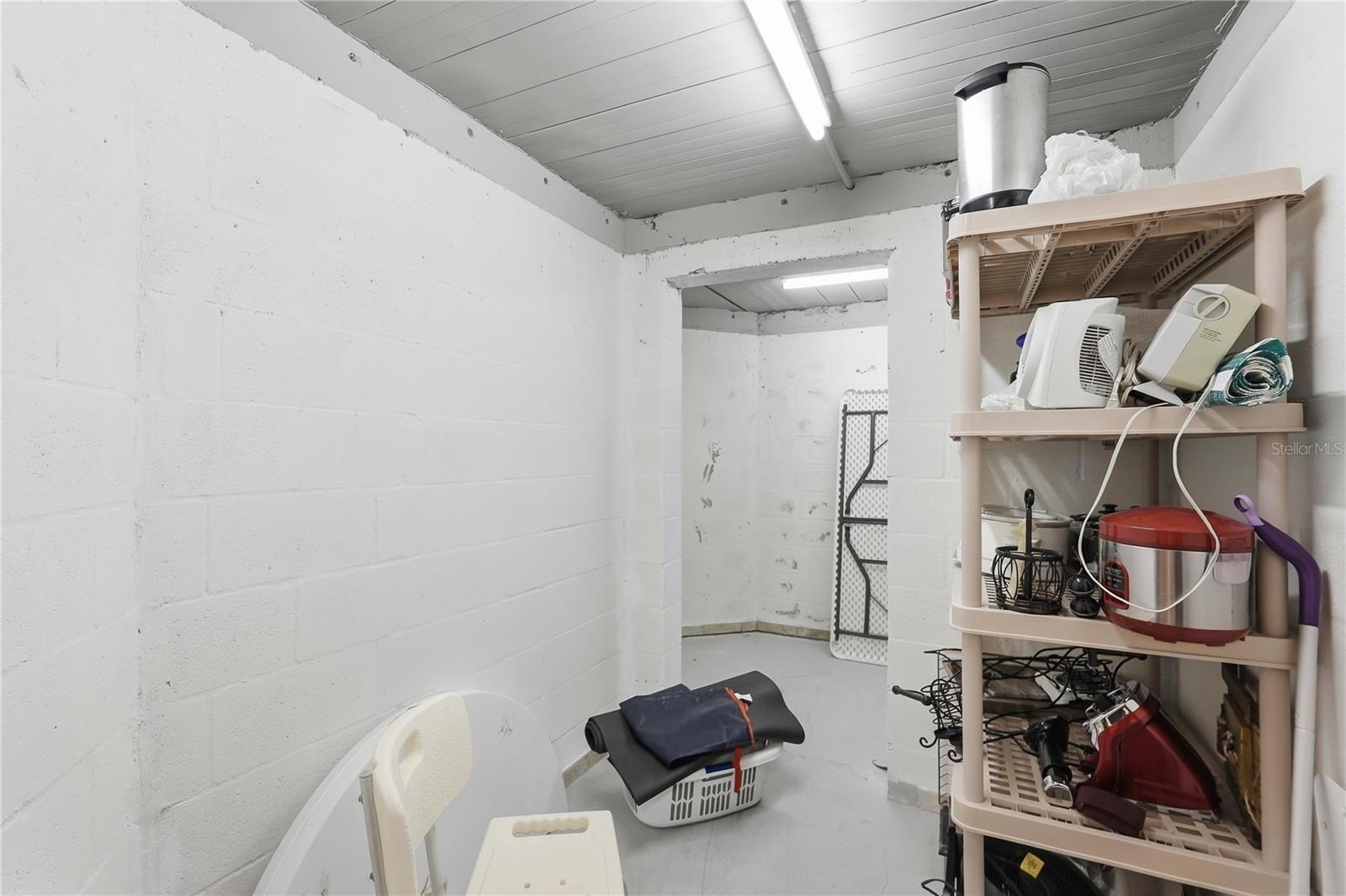 BAYWOOD PARK - Residential