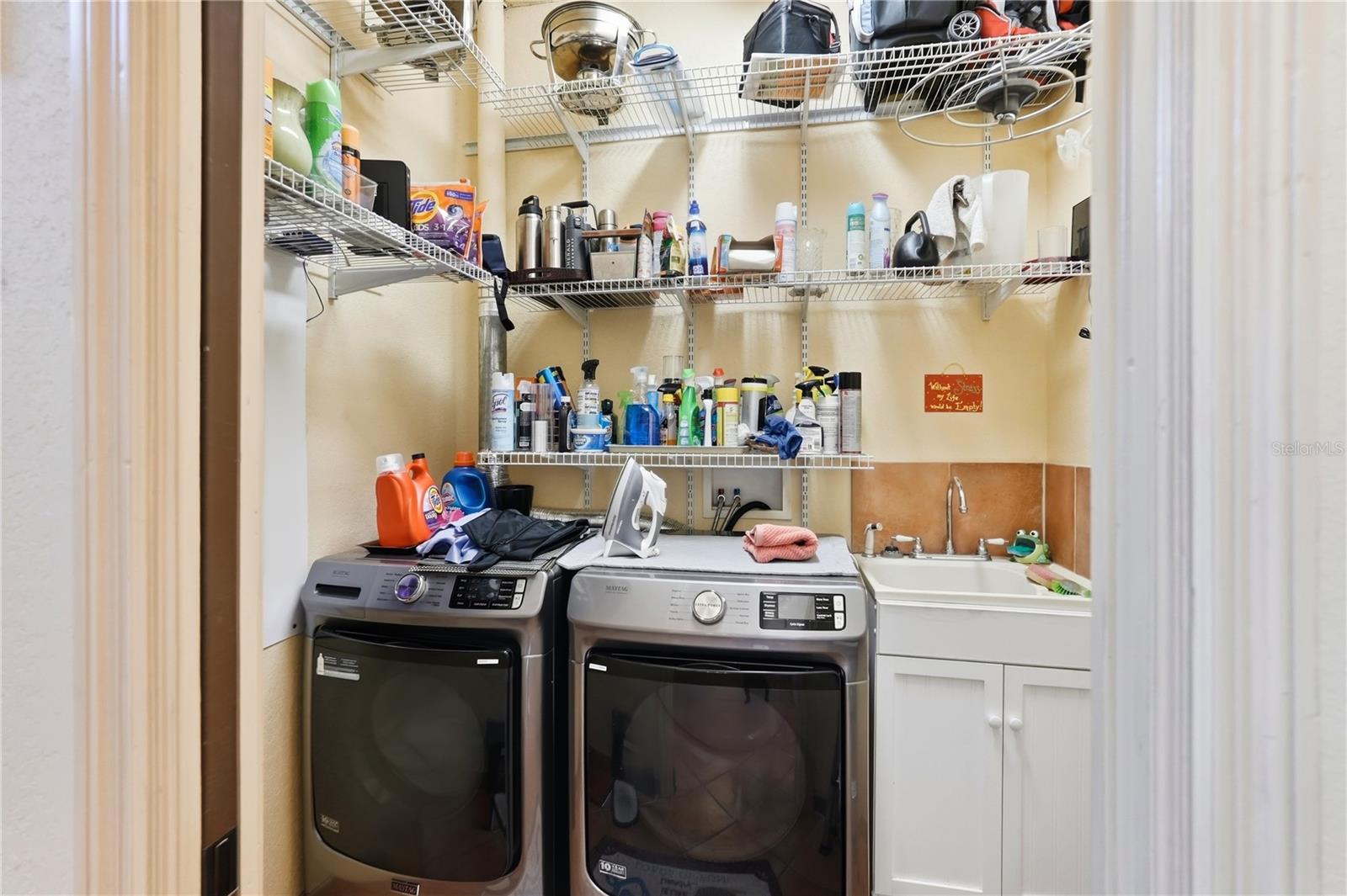 BAYWOOD PARK - Residential