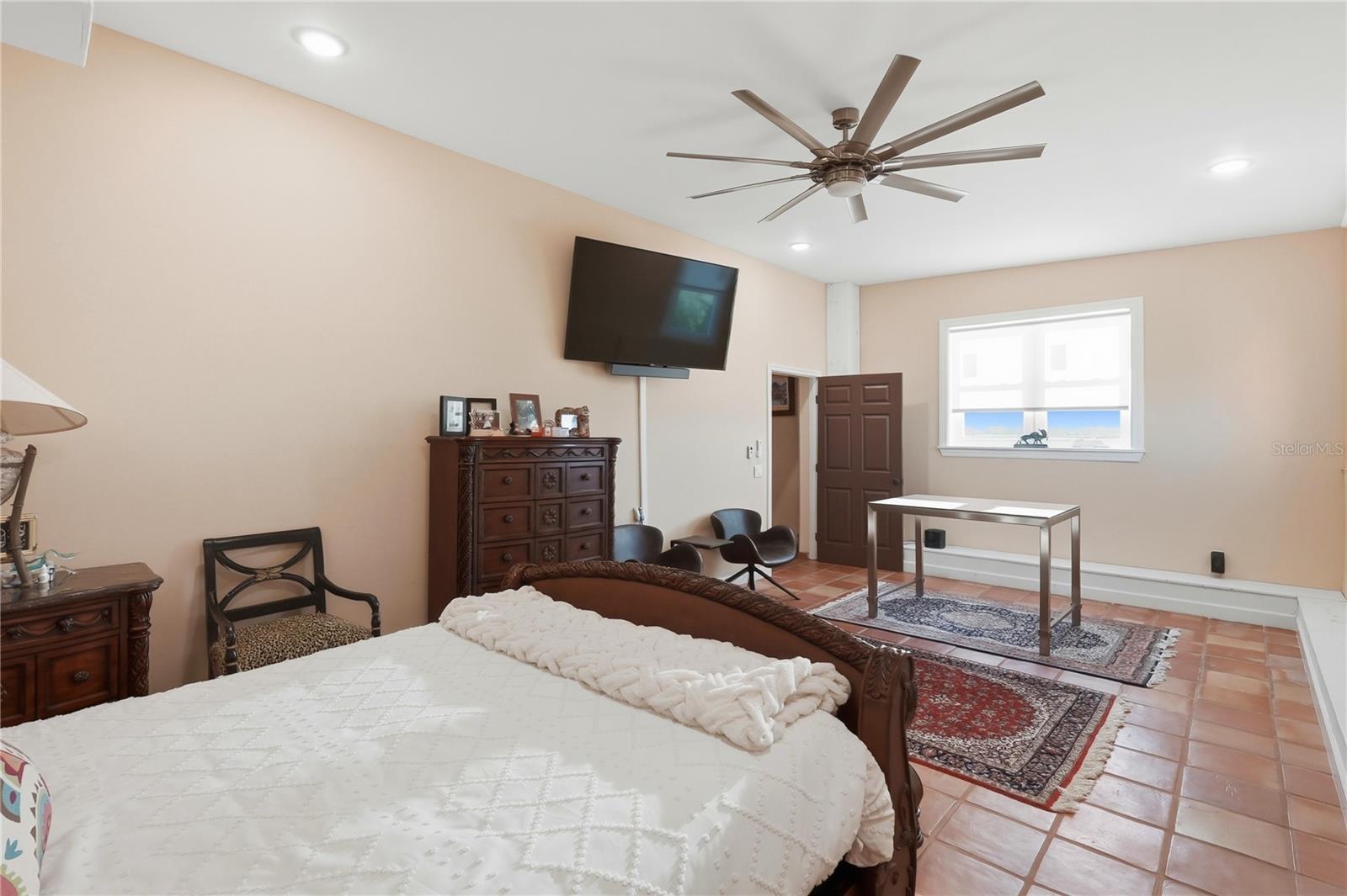 BAYWOOD PARK - Residential