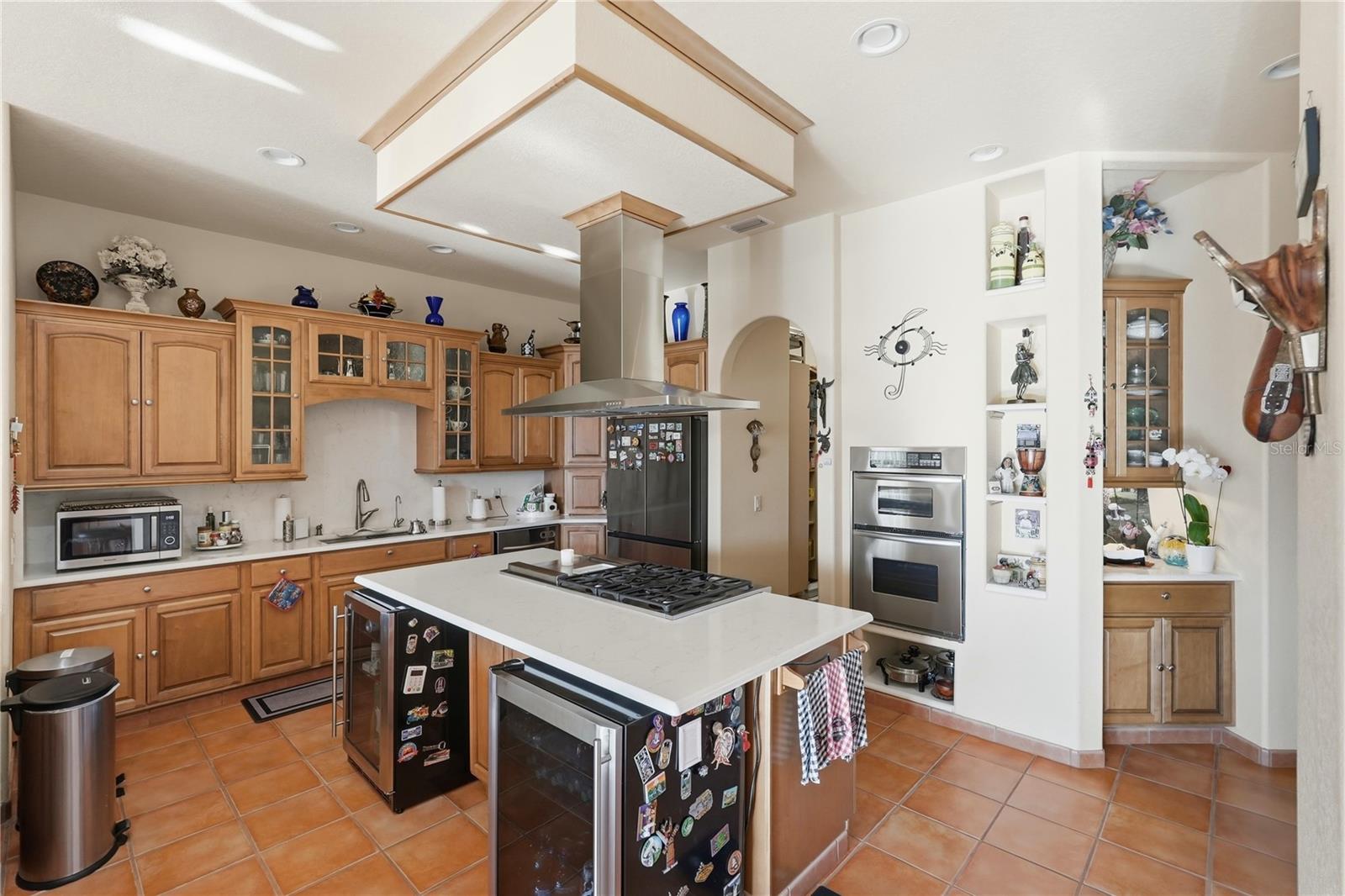 BAYWOOD PARK - Residential