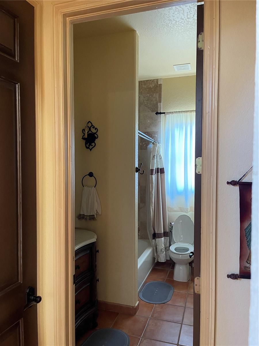 BAYWOOD PARK - Residential