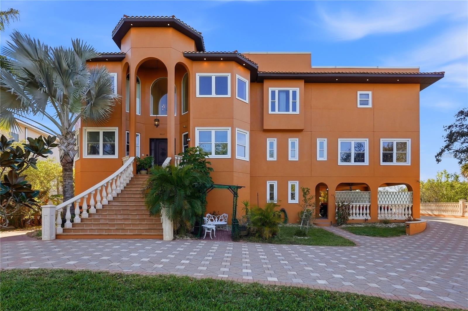 BAYWOOD PARK - Residential