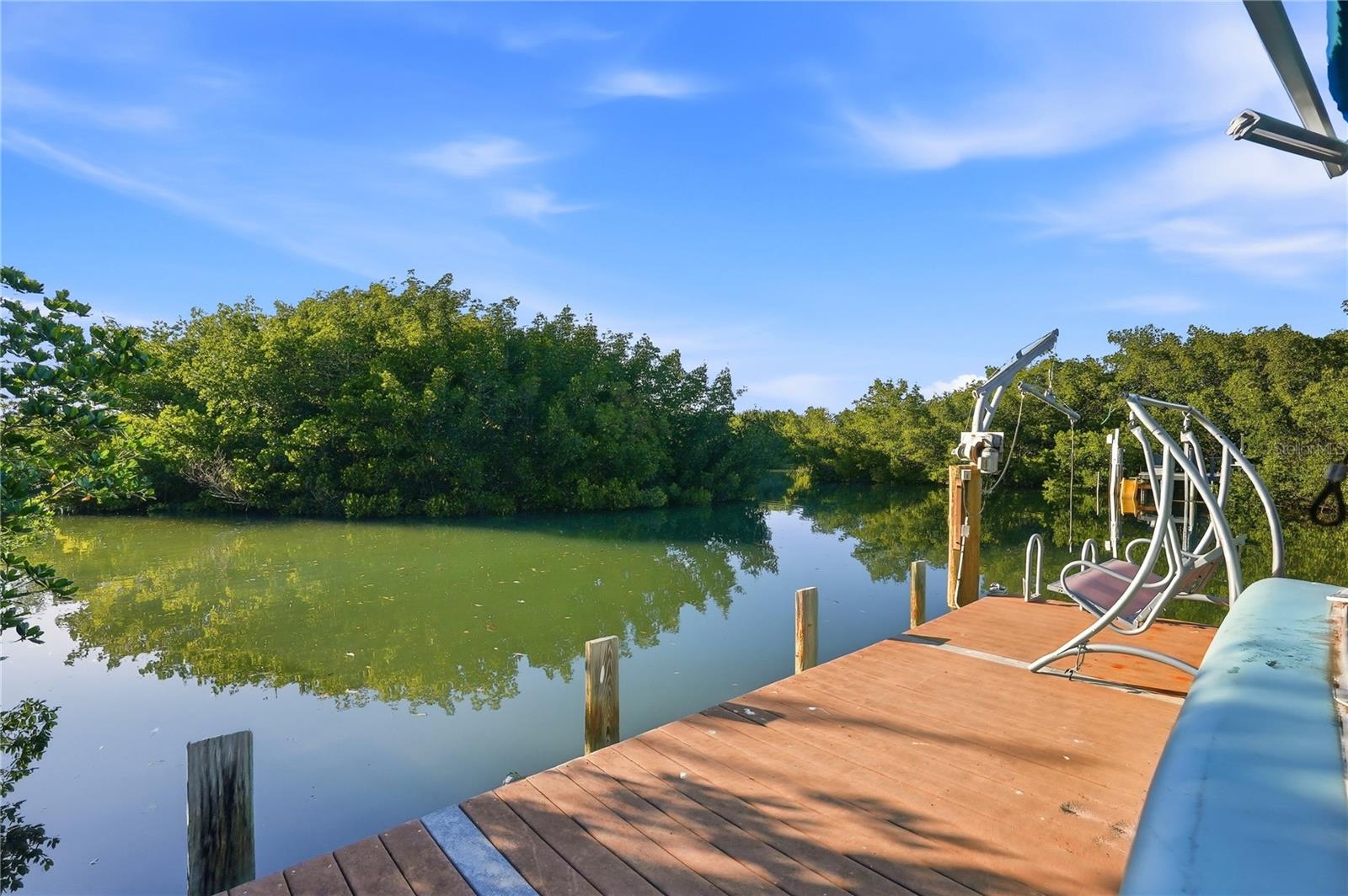 BAYWOOD PARK - Residential