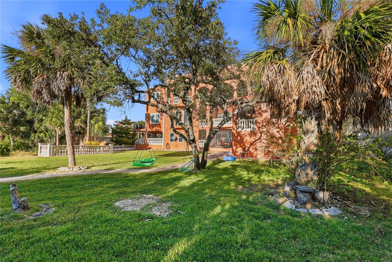 BAYWOOD PARK - Residential