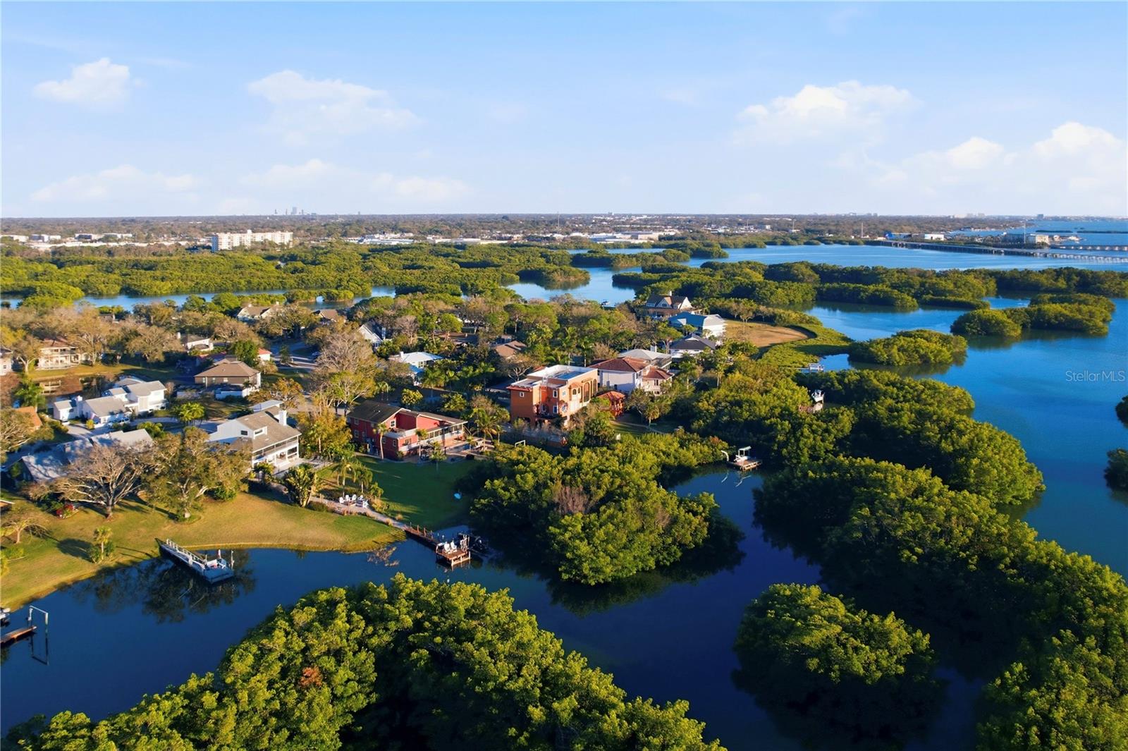 BAYWOOD PARK - Residential