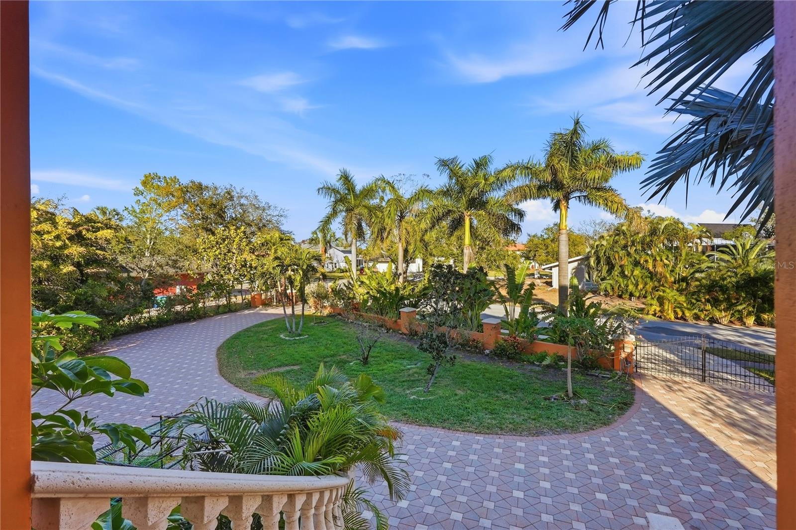 BAYWOOD PARK - Residential