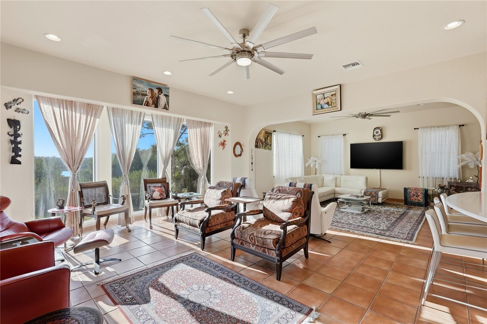 BAYWOOD PARK - Residential