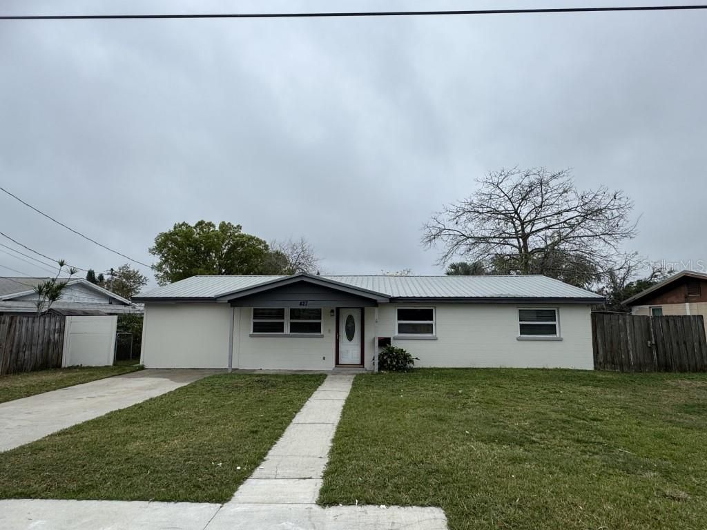 Photo of 427 Donald Street, Lakeland, FL 33813 (MLS # TB8453287)