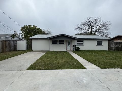 427 DONALD STREET LAKELAND FL 33813