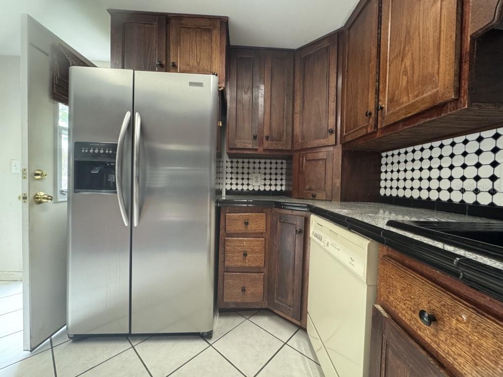 ACREAGE & UNREC - Residential